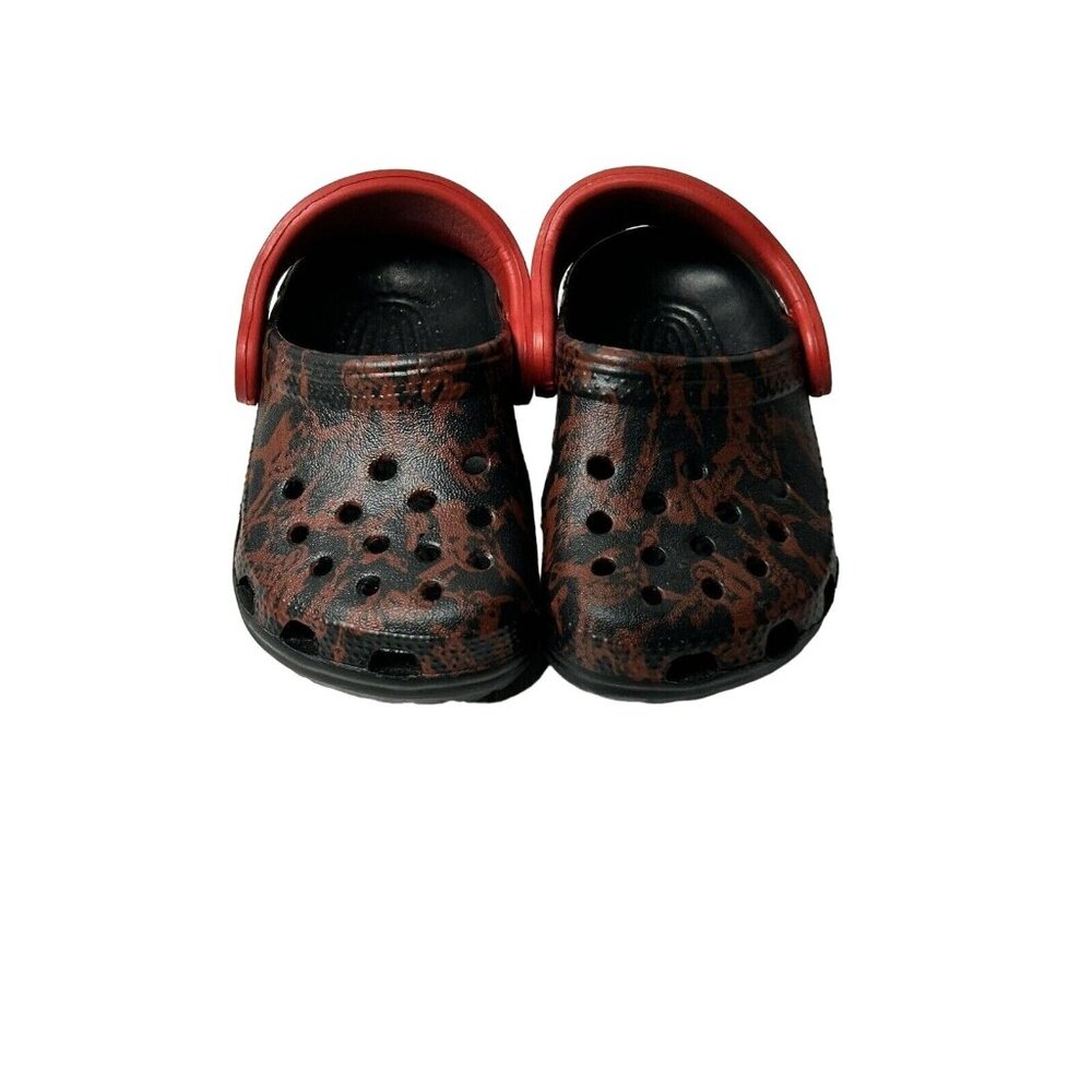 Disney Pirates of the Caribbean Crocs Infant 4/5 Black Red Limited‎ Edition